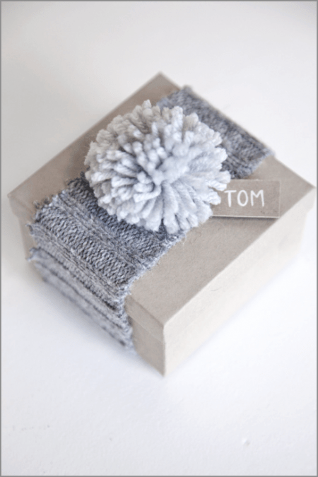 knitted-gift-wrap
