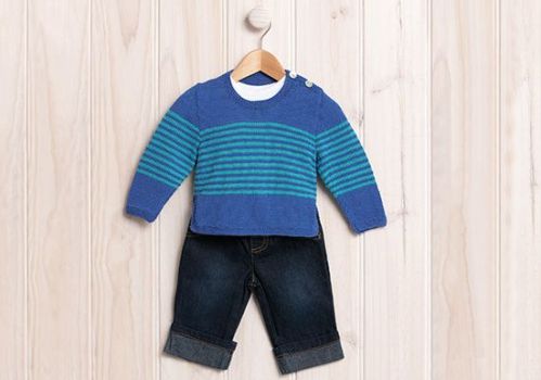 CH_SC3-Patons-Stripe-Sweater_tcm71-140529